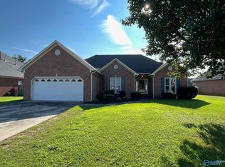 2906 Lenox Dr SW, Decatur, AL 35603