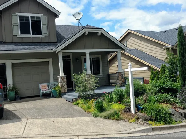 139 High Tee Ct, Newberg, OR 97132