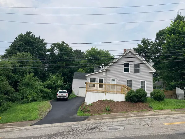 19 School Street, Franklin, NH 03235