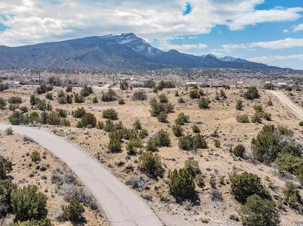 La Entrada, Placitas, NM 87043