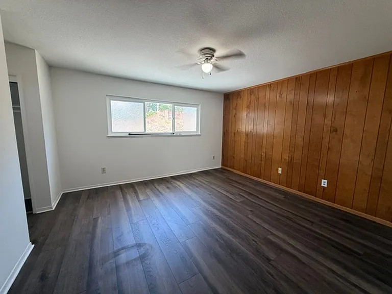 3733 Cullen Ct — Photo 7