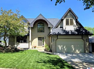 2012 Old Glory Rd, Lincoln, NE 68521