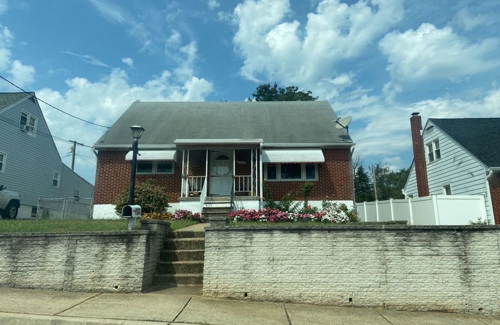 7906 Montrose Ave, Rosedale, MD 21237