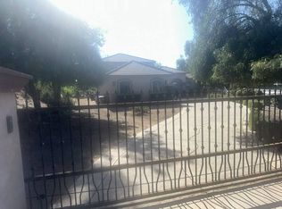 19935 Lakeridge Dr, Perris, CA 92570