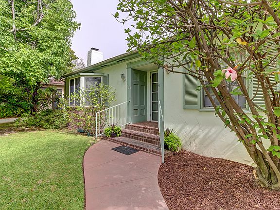 4th image of 523 E Harvard Pl