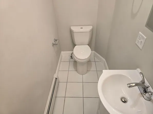 54 Walker St #5, Somerville, MA 02144