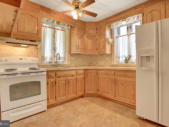 5th image of this home
