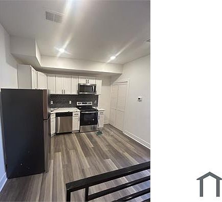 2nd image of 3610 N 9th St #B