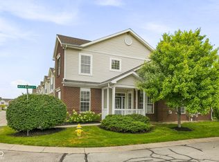 10968 Lemongrass Dr, Zionsville, IN 46077