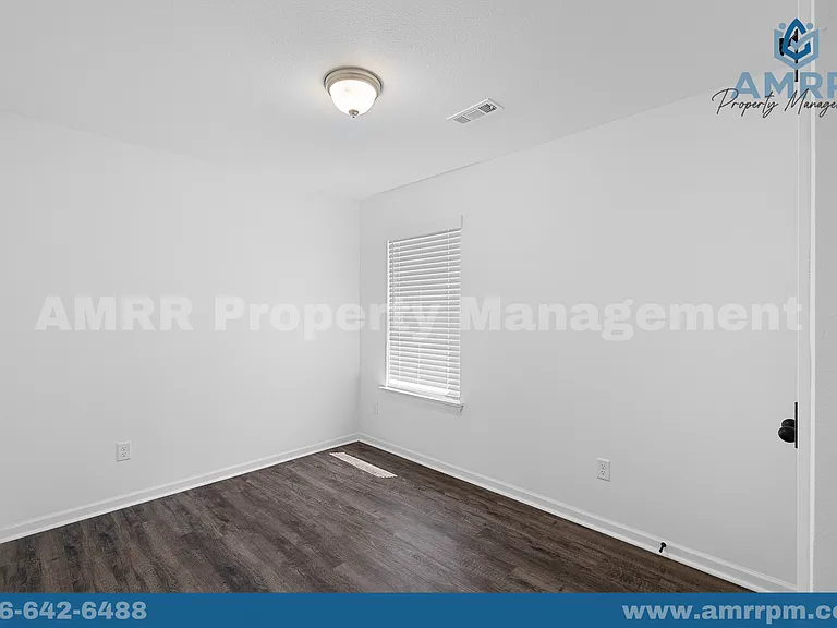 520 Alex Jordan Dr — Photo 9