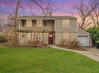 911 Foley Ave, Champaign, IL 61820