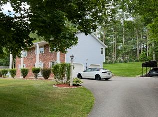 22 Crestwood Rd, Windham, NH 03087