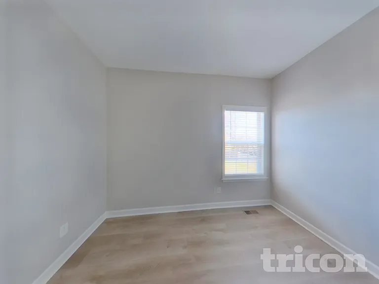 3031 Farmville Cir — Photo 24