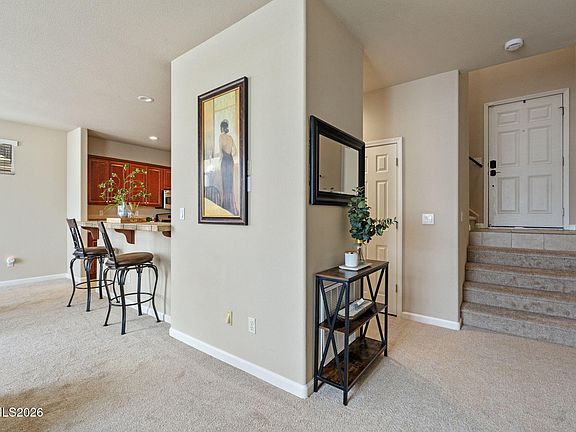 4th image of 11017 Lamour Ln