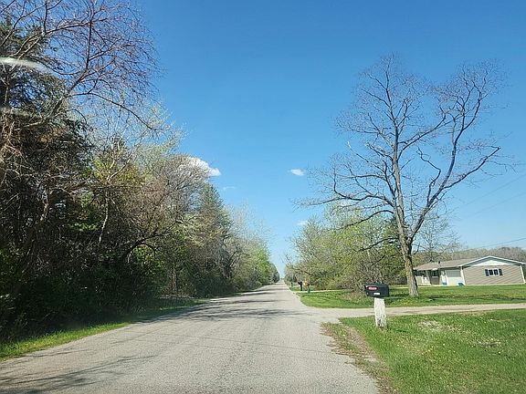 5th image of 1789 E Erickson Rd