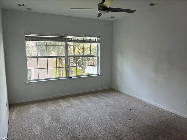 23420 Alamanda Dr #202 — Photo 15