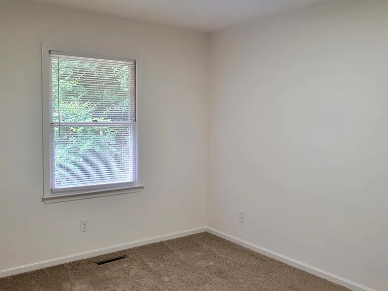 607 Longleaf Rd #A — Photo 13