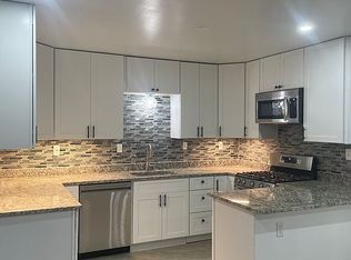 6 4th Ave, New Castle, DE 19720