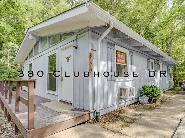 380 Clubhouse Dr #19, Lusby, MD 20657