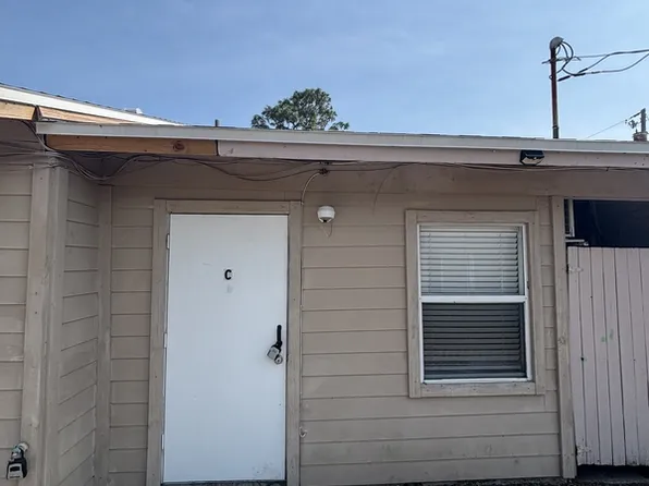 1624 Coral Way #C, Largo, FL 33771