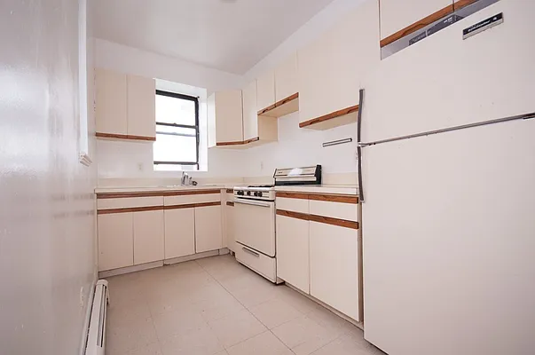 Rented by Citi Habitats | media 17