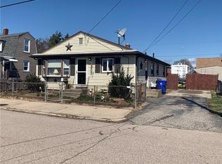 134 Fuller St, Pawtucket, RI 02861