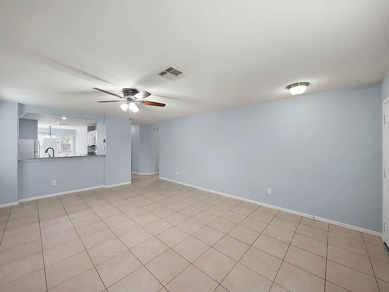 4513 Clemwood Ln — Photo 4
