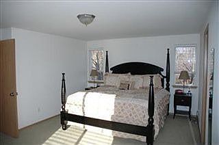 5th image of 807 27th Ave SE