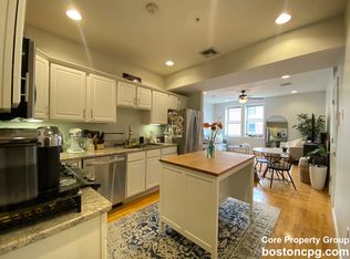 464 Hanover St #15R, Boston, MA 02113