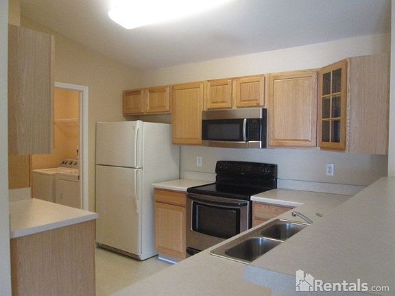 2nd image of 10655 Hill Point Ct