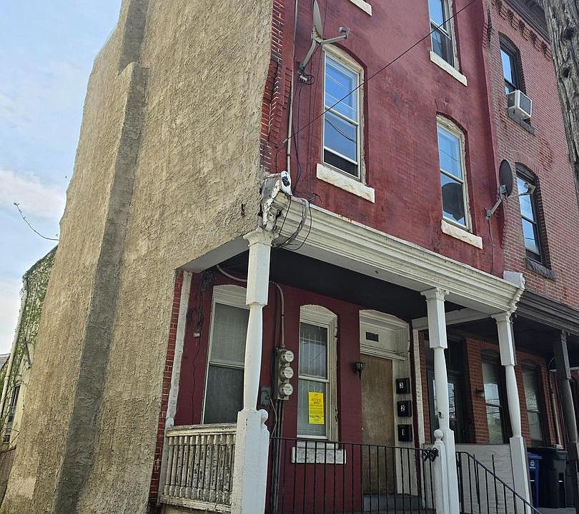 2nd image of 1465 N 53rd St