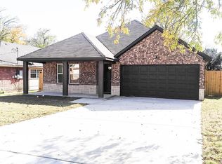 4930 Chapman St, Fort Worth, TX 76105