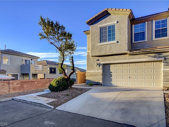 4th image of 708 Respectful Ridge Ct