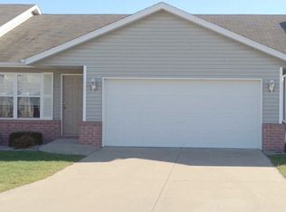 8341 Webster Rd APT 6, Freeland, MI 48623