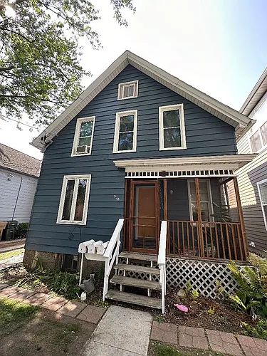 938 E Dayton St #3 Photo 1