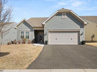 43 Sullivan Rd, Flemington, NJ 08822