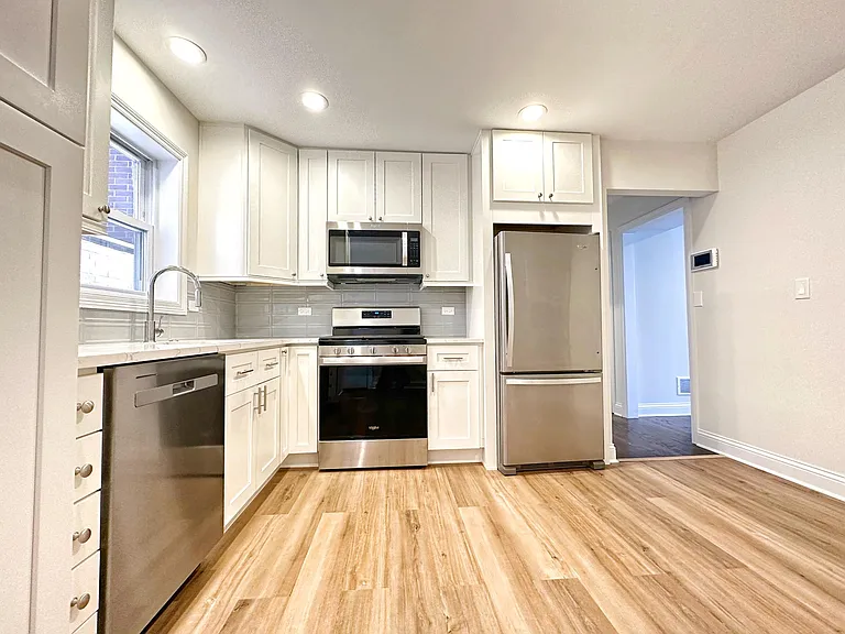 5308 N Damen Ave #3R — Photo 6