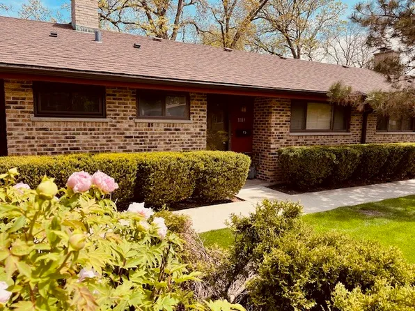 1183 Waukegan Rd Unit 1183, Deerfield, IL 60015