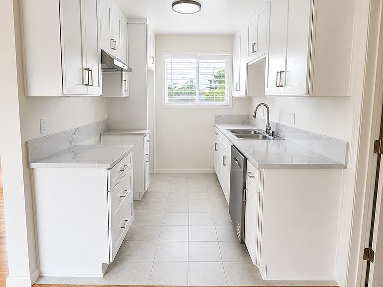 3375 Manning Ave — Photo 29