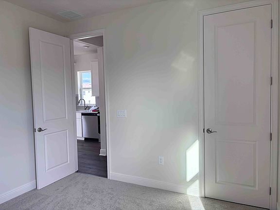 2nd image of 10254 Dulbecco St