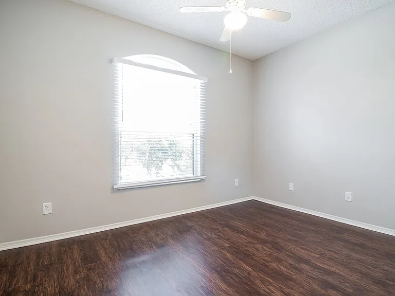 1136 Cherry Valley Way — Photo 13