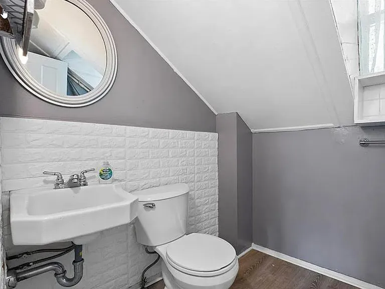 28 Windermere Ave #3 — Photo 7