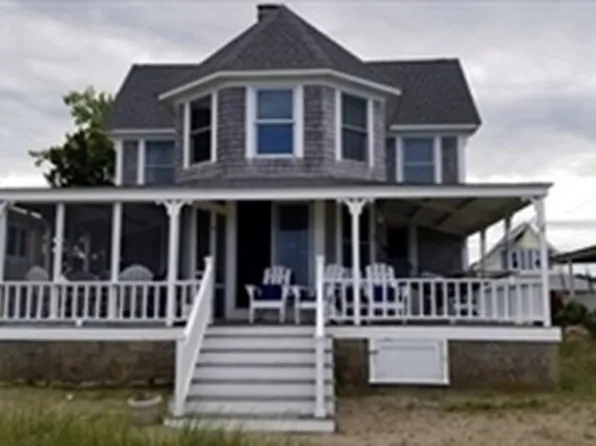 230 Bay Ave #230, Marshfield, MA 02050