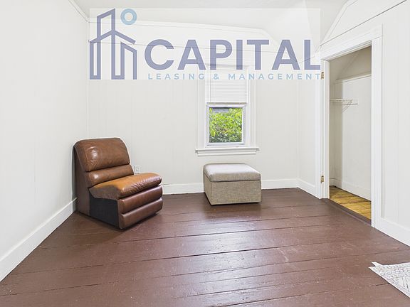 5th image of 365 Orms St Floor 3