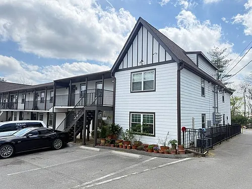 517 Veritas St Photo 1