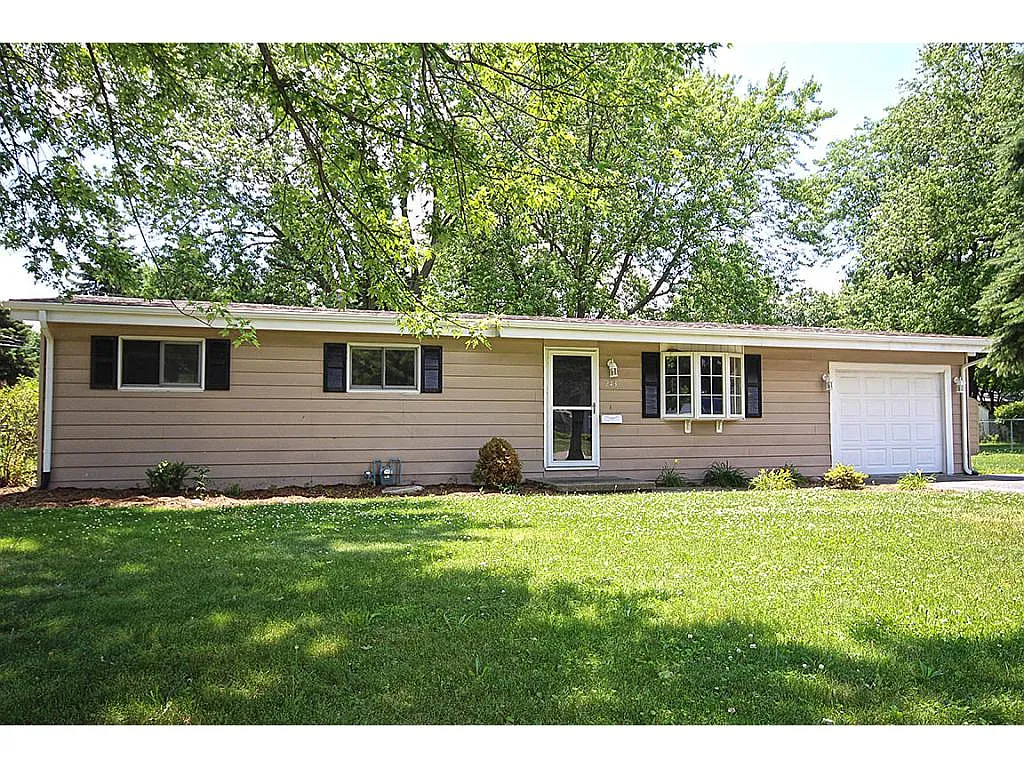 243 Marlene Ave photo 1