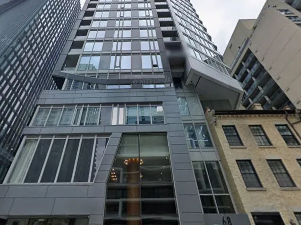 68 Shuter St, Toronto, ON