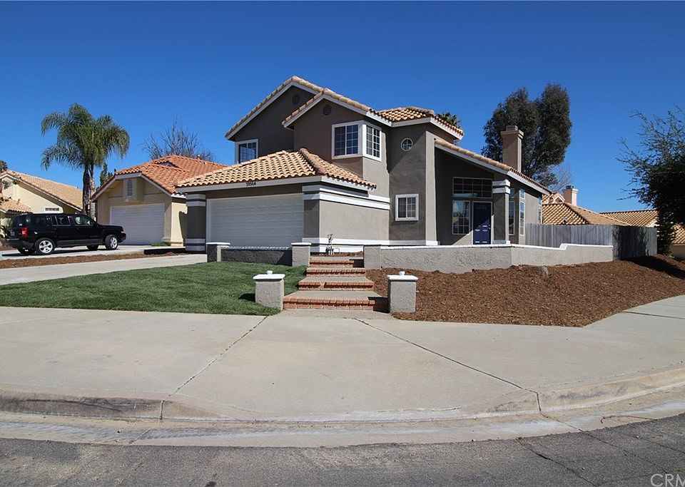 1st image of 39564 Chabot Cir