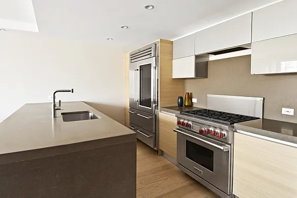 Sold by MNS | media 29