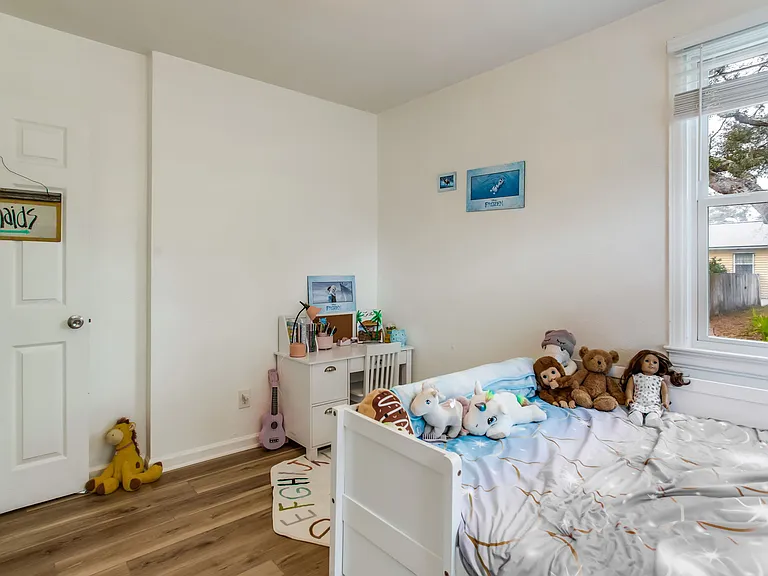 102 Alba Plena St — Photo 26